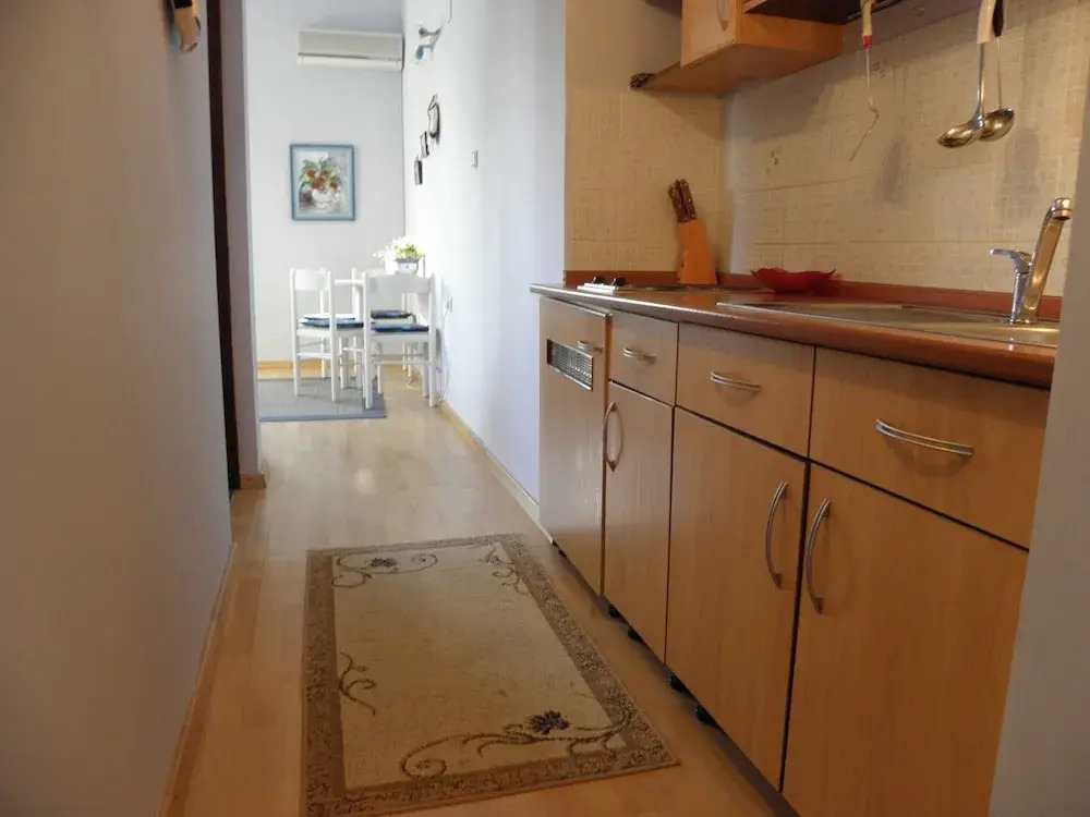 Ana - 5 m From Beach - A1 Plavi