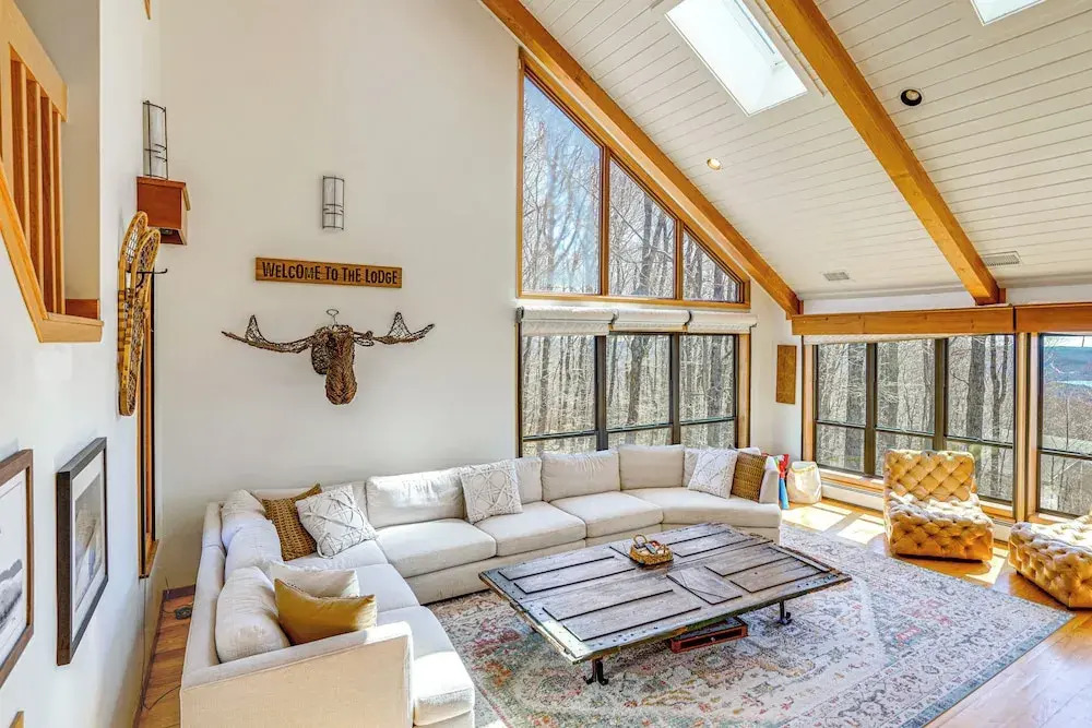 Deck & Game Room: Family Wilmington Retreat