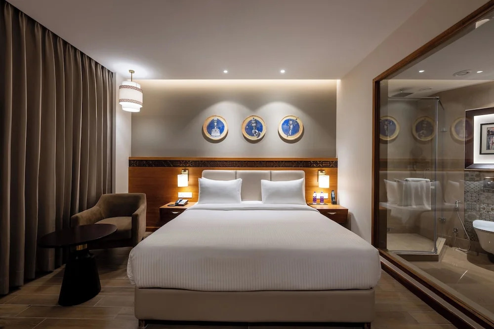 Charmwood Hotel