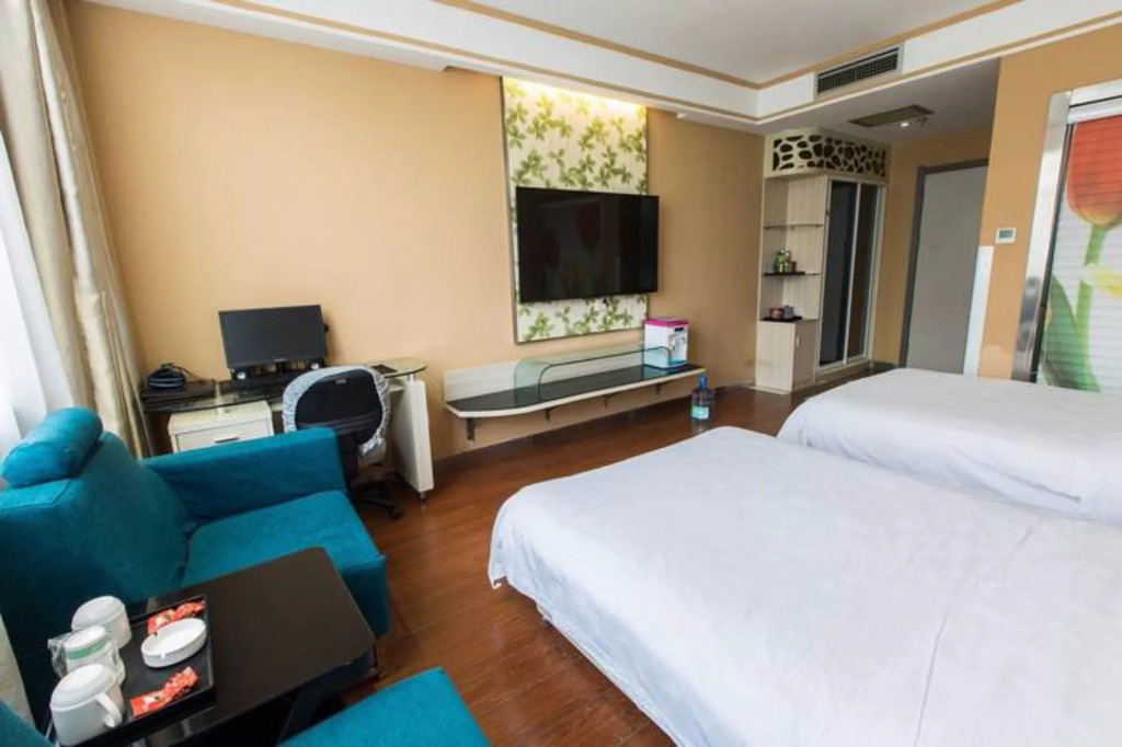 Jun Yi Business Hotel