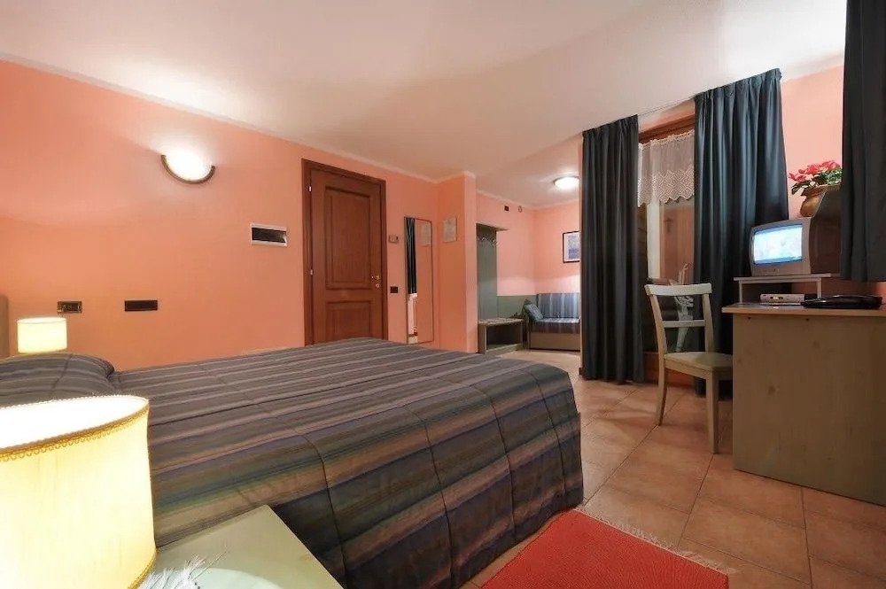 Hotel Tambò