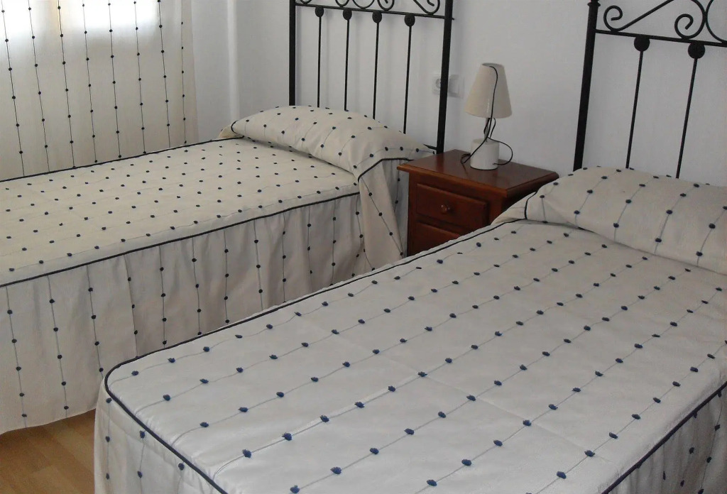 Apartamentos Habitat Zona Media