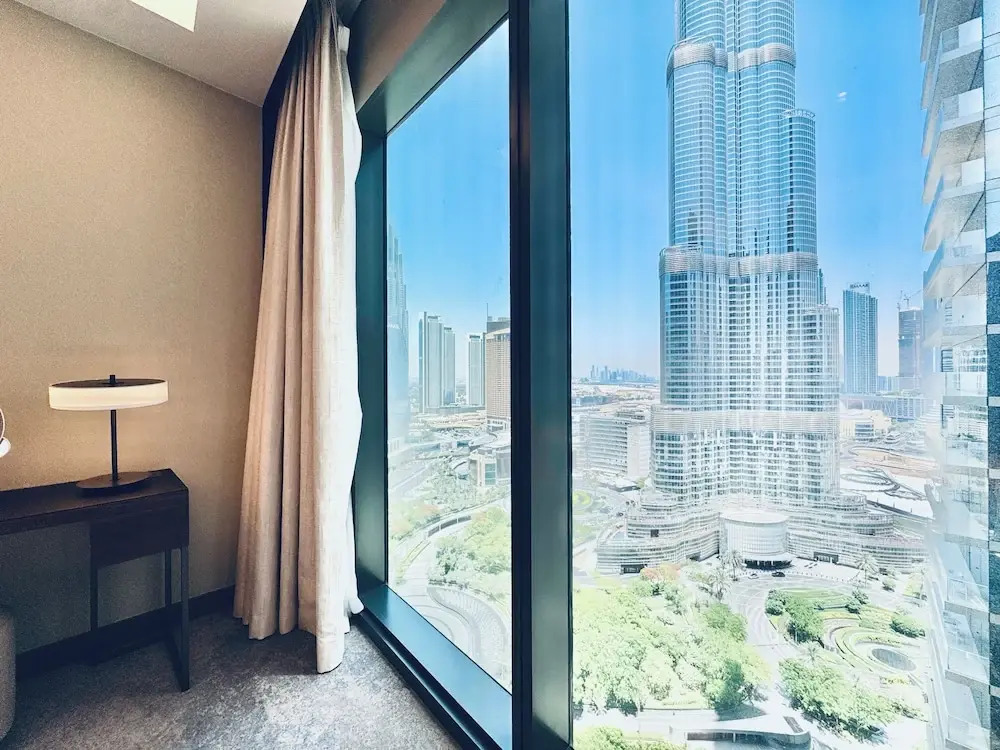 Venduras Skyline 3BR at Address Opera