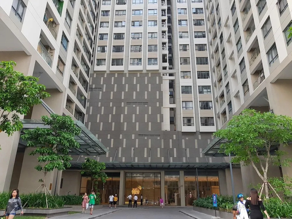 Mino Lee Apartment