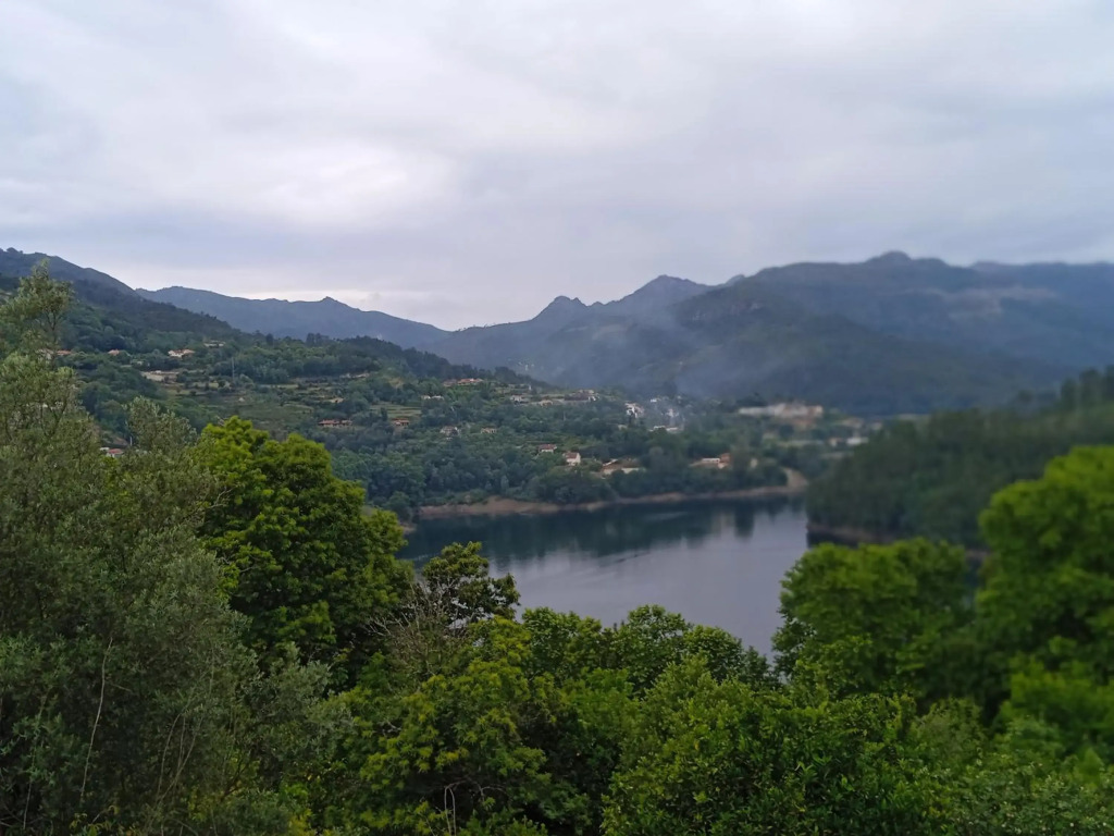 Casa do Toucedo - Encanto da Natureza Caniçada / Gerês