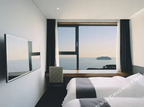 Jeju Poong Gyung Hotel