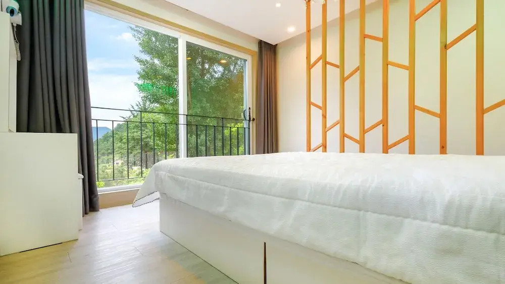 Gapyeong Gamseong216 Poolvilla Pension