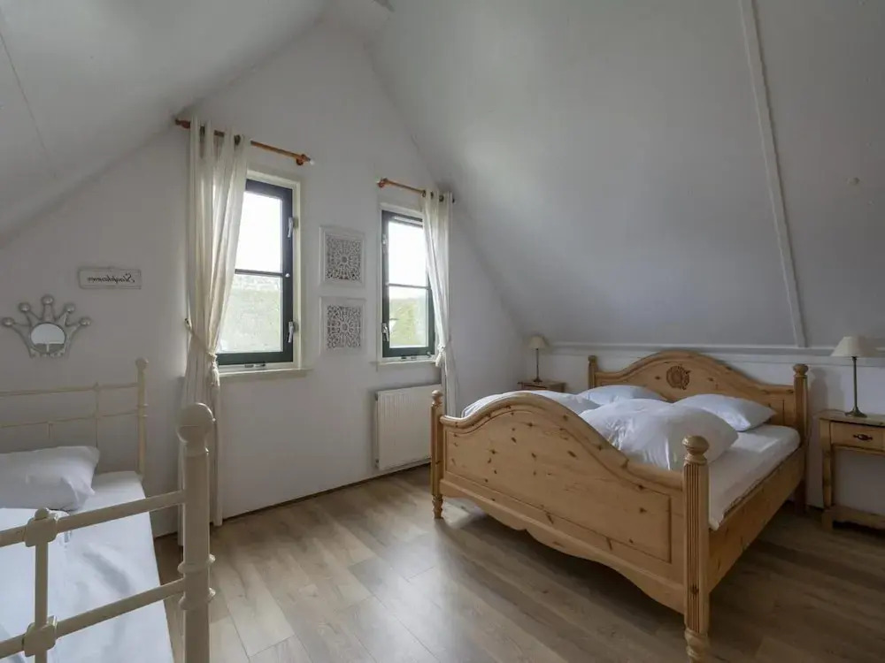 Stylish and Modern Furnished Holiday Villa