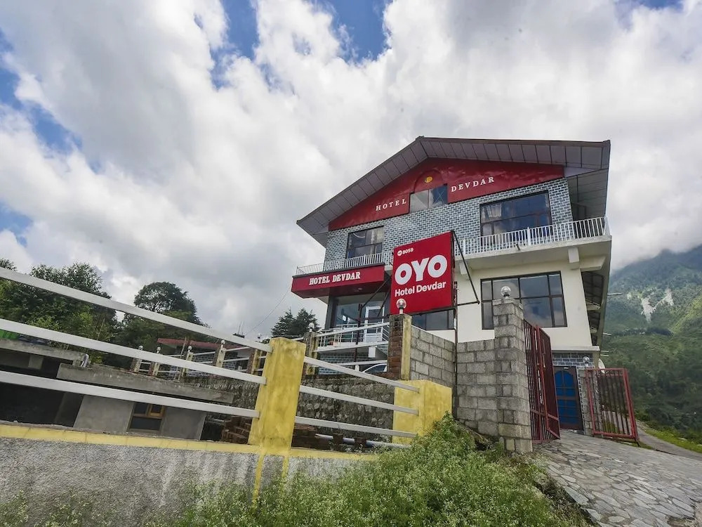 OYO 8059 Devdar Resort