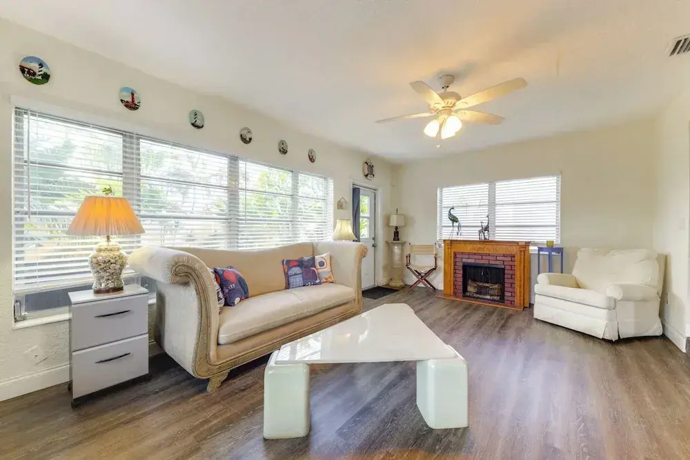 1 Mi to Sand! Deerfield Beach Home w/ Patio