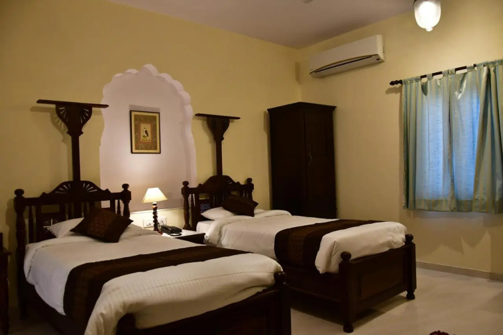 Mahal Khandela-A Heritage Hotel In Jaipur City Center
