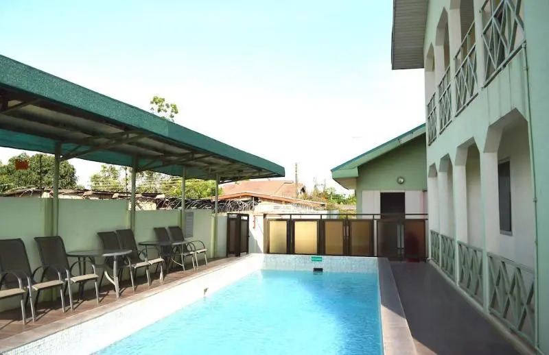 Monarch Hotel