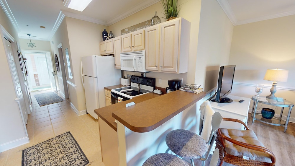 Magnolia North 4878-103