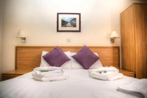 George IV Hotel