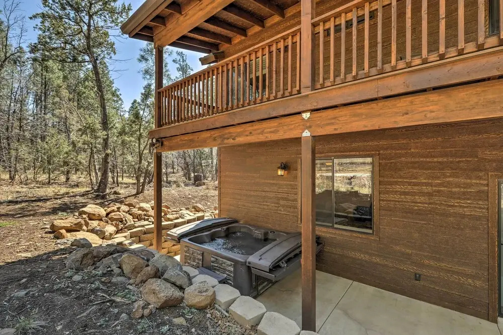 3 Mi to Rainbow Lake: Home w/ Hot Tub & Deck