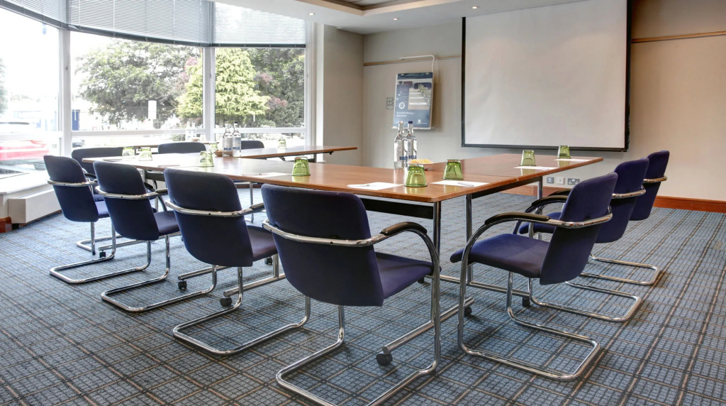 Holiday Inn Basingstoke by IHG