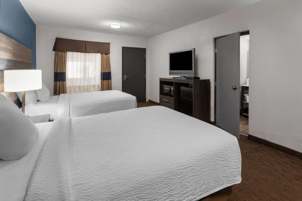 Baymont by Wyndham Downtown Detroit