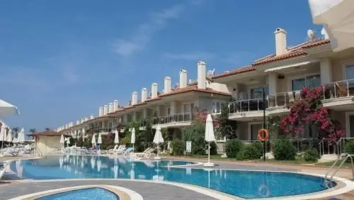 Sunset Beach Club Aqua 37