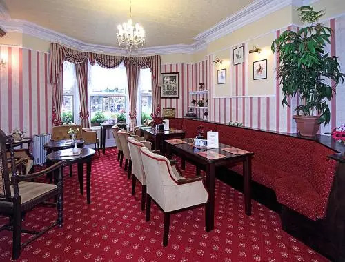Gascony Hotel