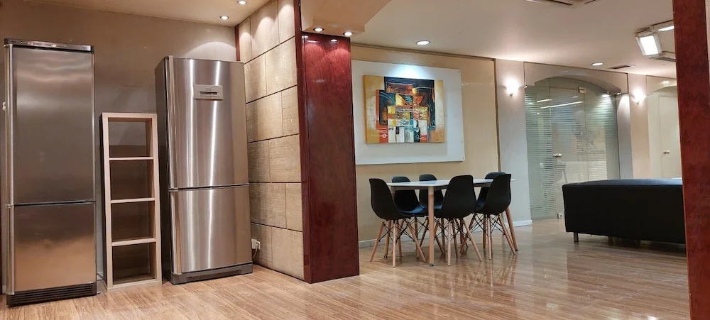 Deluxe apartment 12BD 6BATH