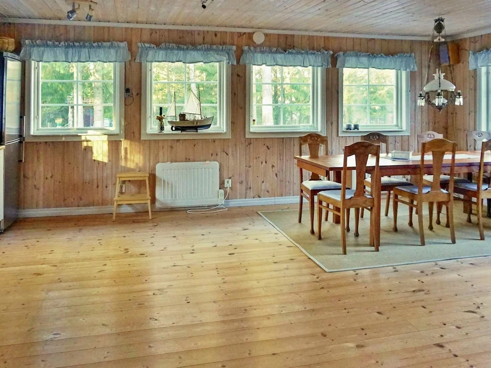 6 Person Holiday Home in Grisslehamn
