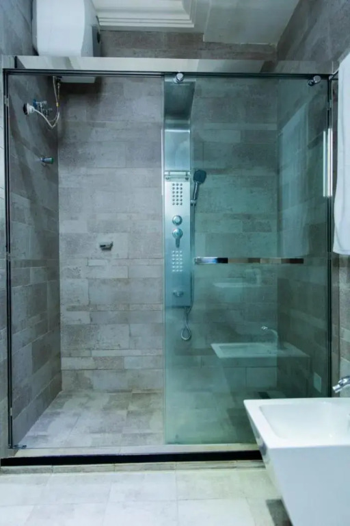 1 bedroom Space Available to enjoy