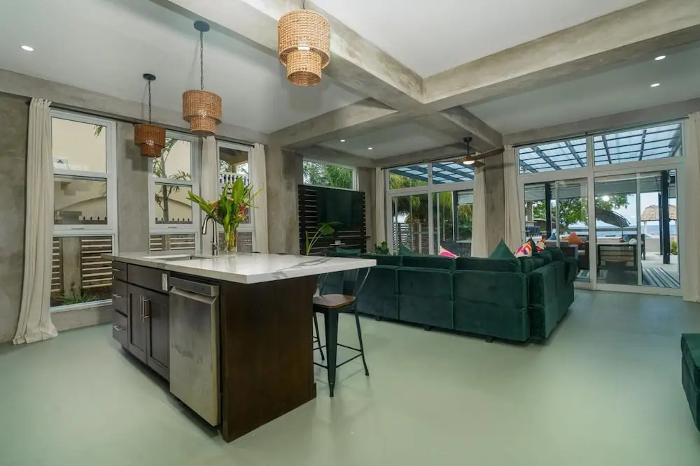 Conmigos 3 Bedroom Condo - Unit 2