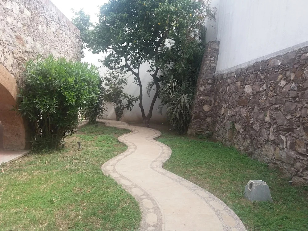 Hotel Fridas Leon