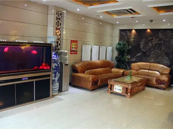 Jinqiao Hotel (Urumqi Miquan Store)