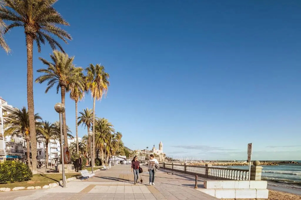 Sitges Group Calm Beach