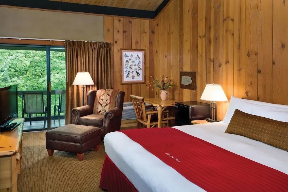 Shawnee Lodge & Conference Center