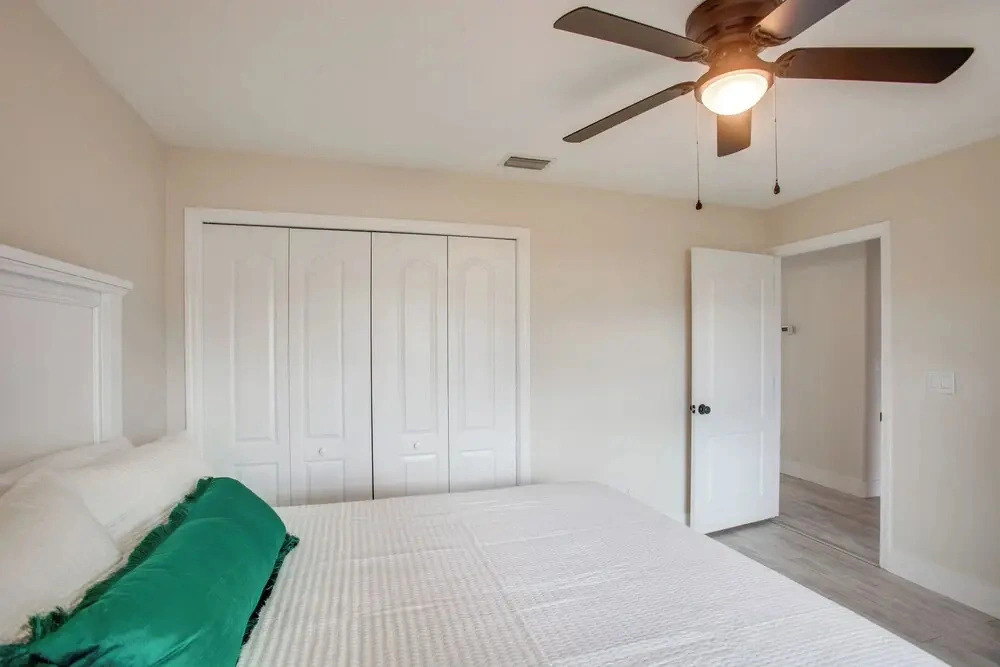 Fishing Dock & Pool: Waterfront Cape Coral Retreat