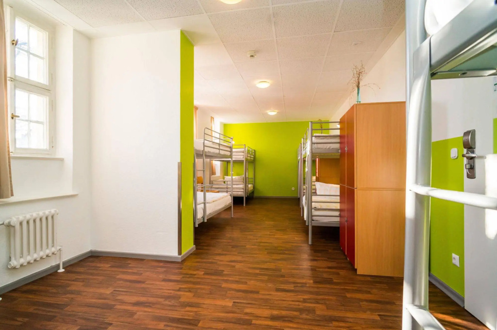 Amstel House Hostel