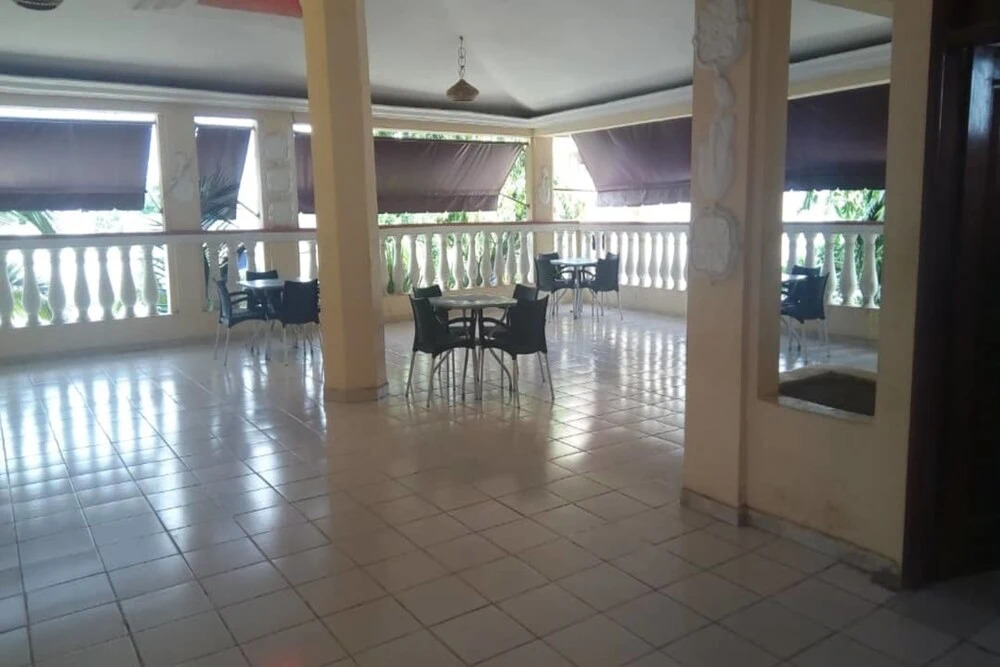 Hotel Meambly