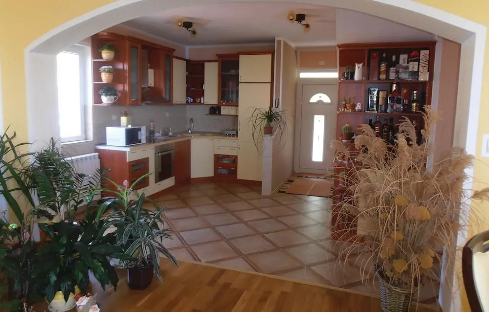 Amazing Home in Herceg Novi With Wifi and 3 Bedrooms