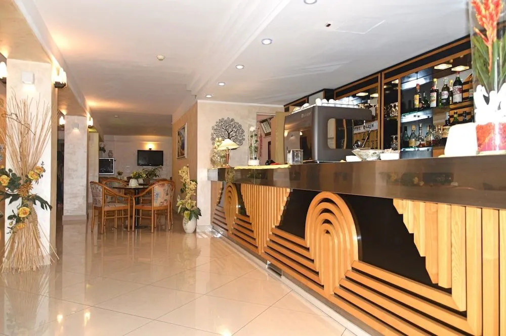 Hotel Karin