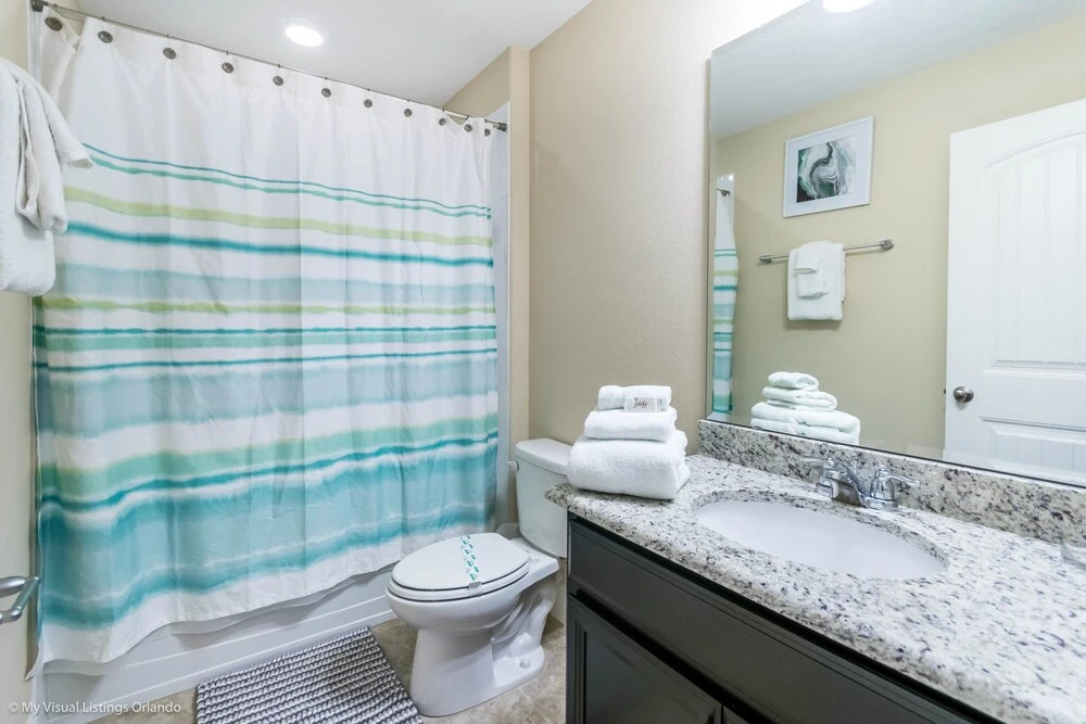 H5287 Ultimate 5 Bedroom 5 Bathroom Luxury Villa