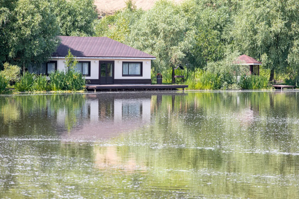 Загородный Парк-отель Остров