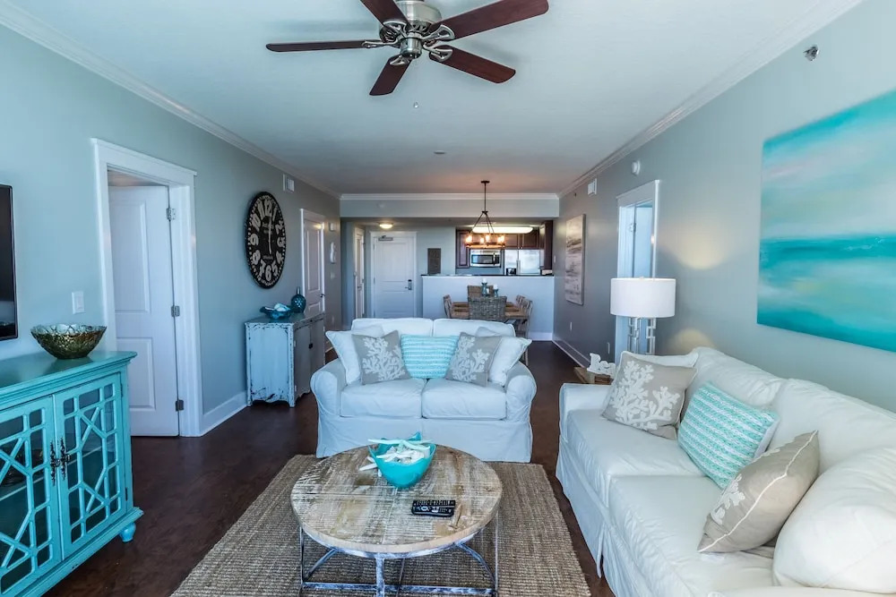 Waterscape B612 2 Bedroom Condo