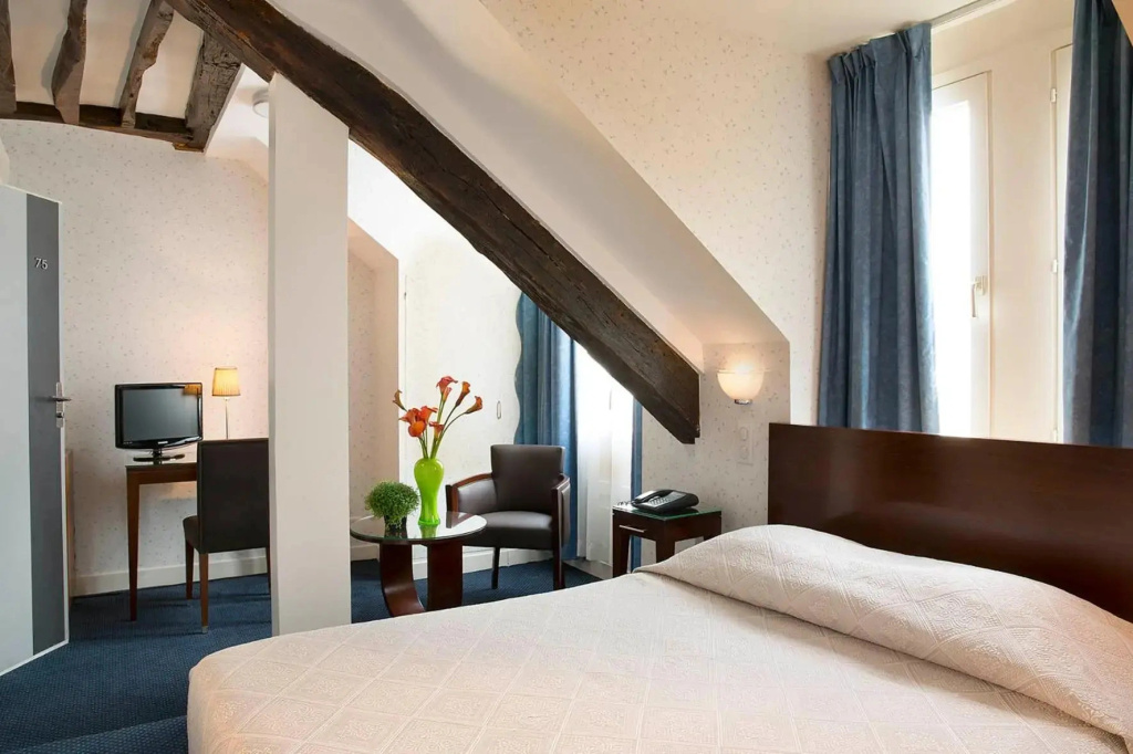 HOTEL DU PRINTEMPS