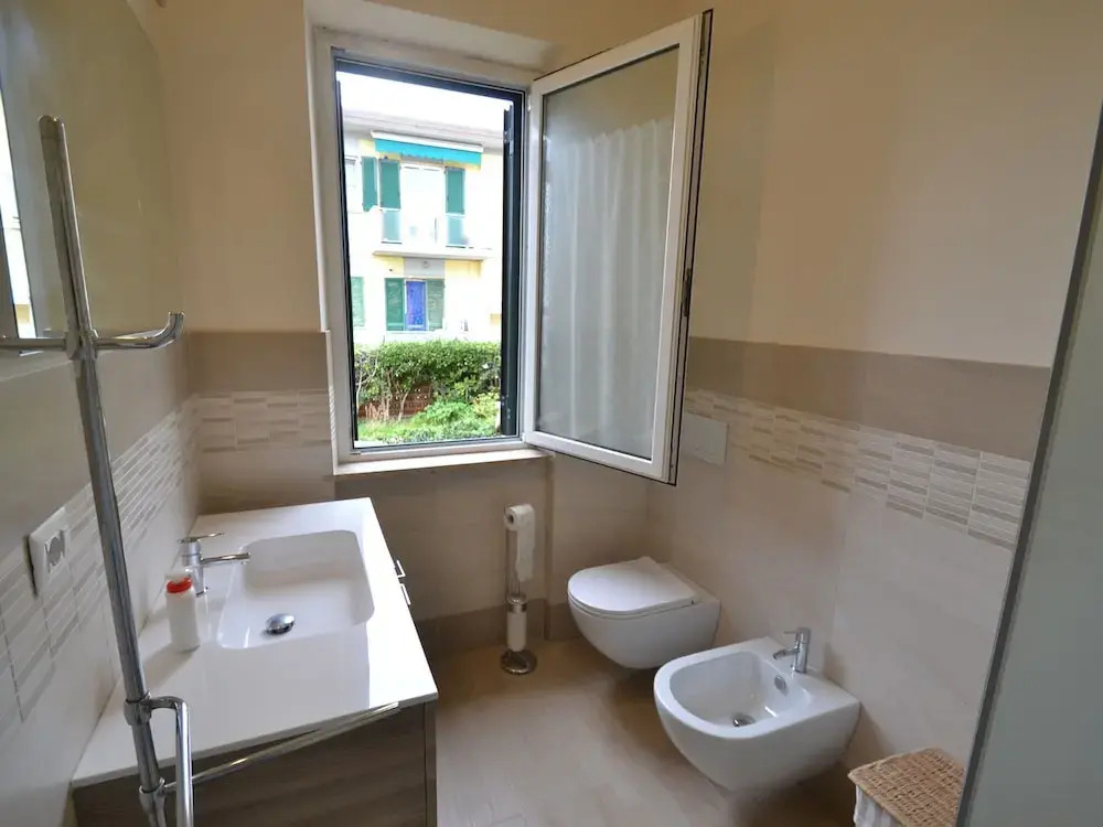 Amazing holiday home near pet-friendly beach