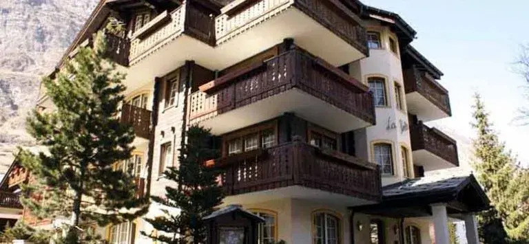 La Perle Apartments