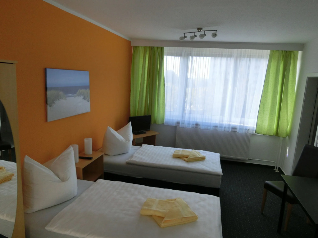 Hotel & Gästehaus Rostock Lütten Klein