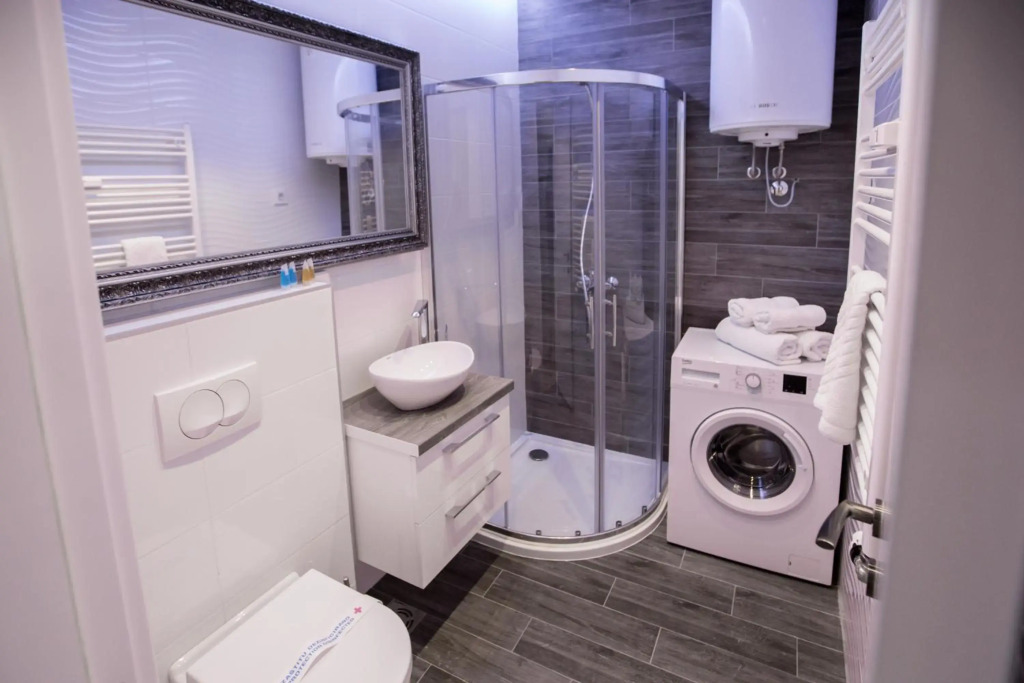Apartment Exclusive and Studio