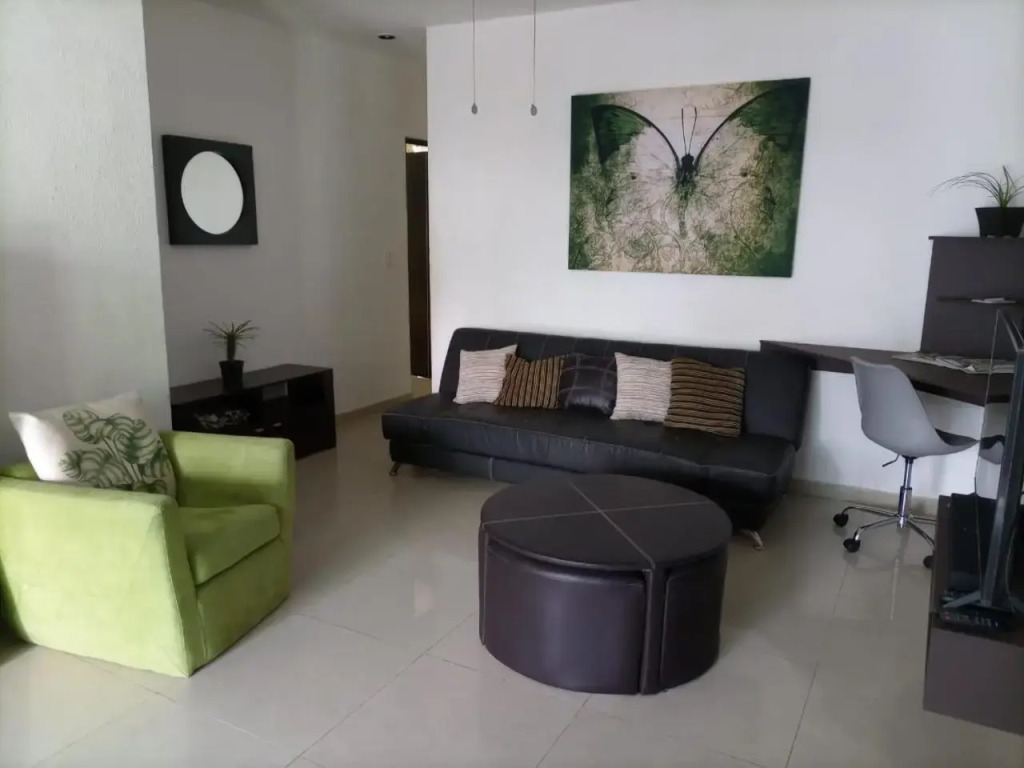 Poolside tranquil apartment in Playa del Carmen