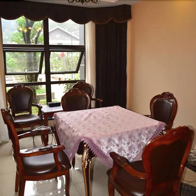 Chongqing Mid-mountain Garden Resort Hotel