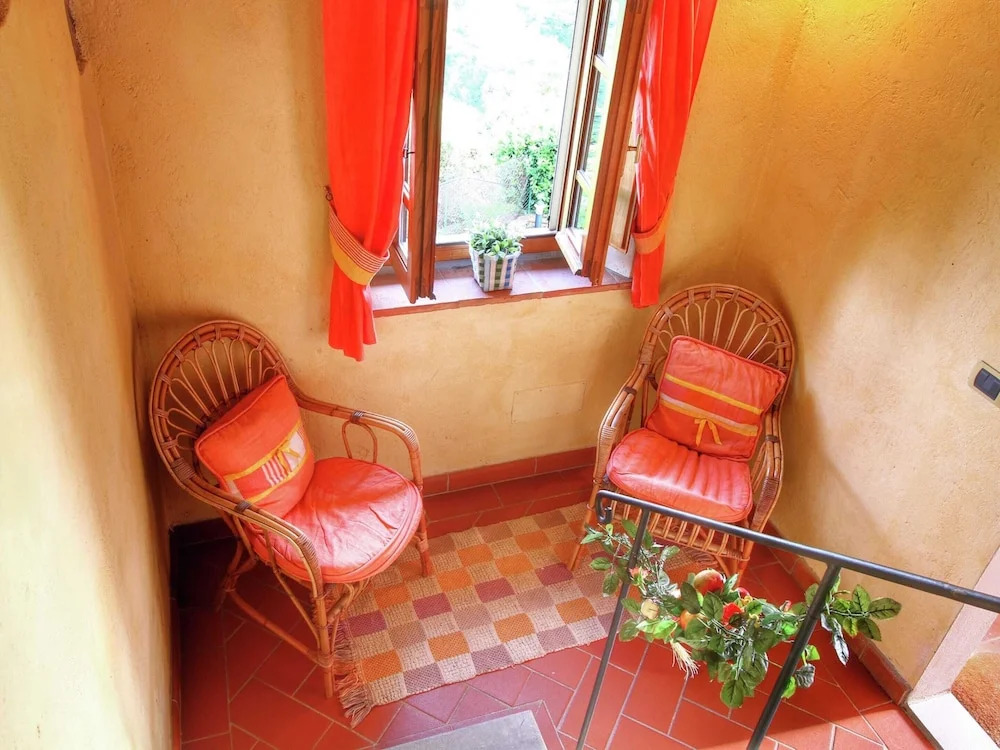 Lovely Farmhouse in Pian di Sco With Barbecue