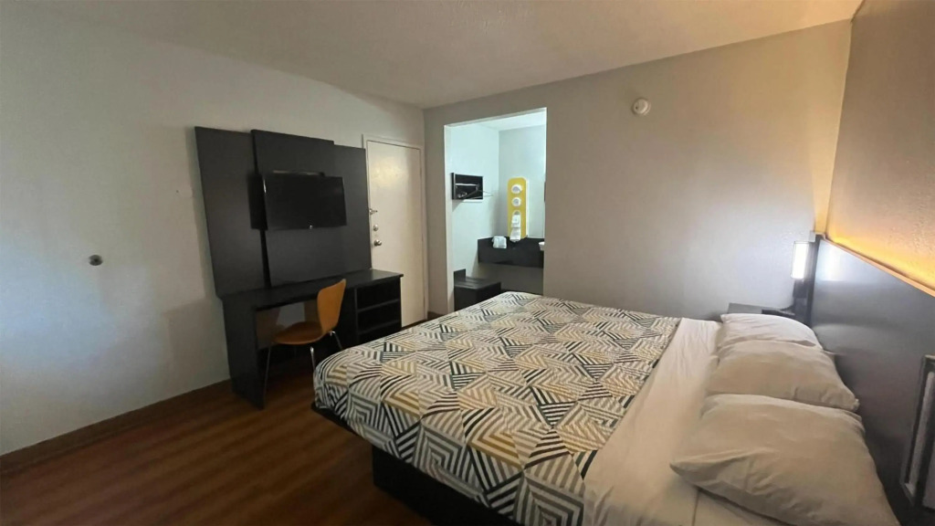 Motel 6 Modesto, CA