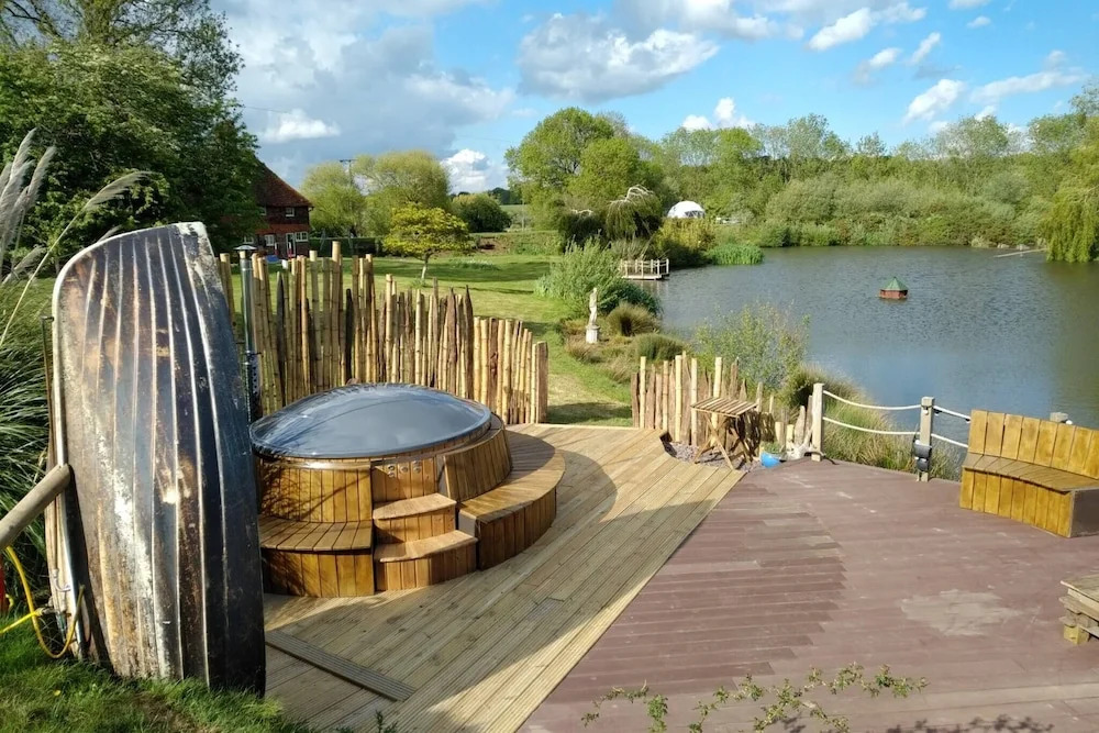 Orchard View Shepherds Hut