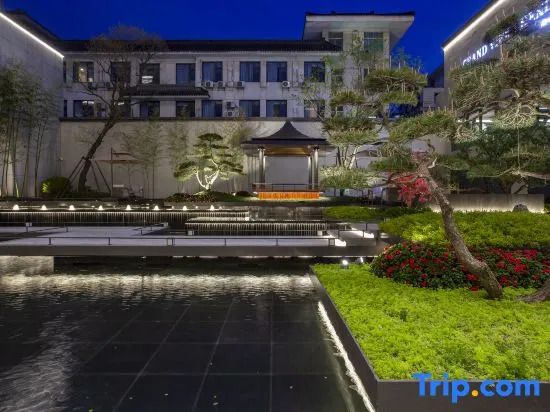 Yangzhou Slender West Lake Hongyuan Garden